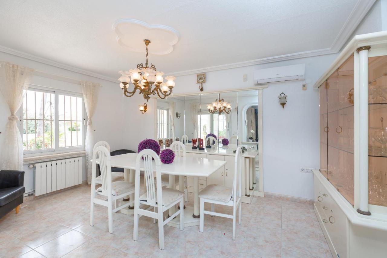 Fidalsa Grand Mediterranean Beachfront Villa Playa Flamenca Exterior foto