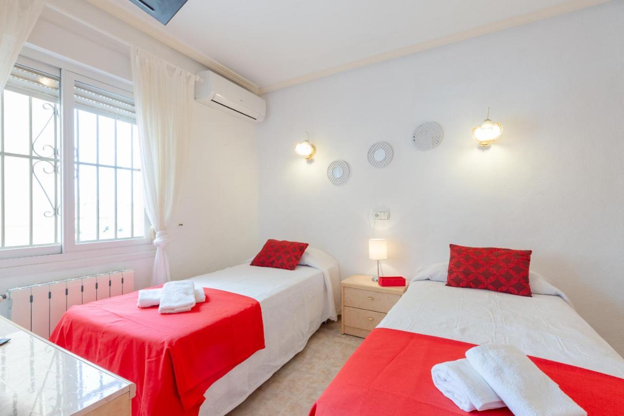 Fidalsa Grand Mediterranean Beachfront Villa Playa Flamenca Exterior foto