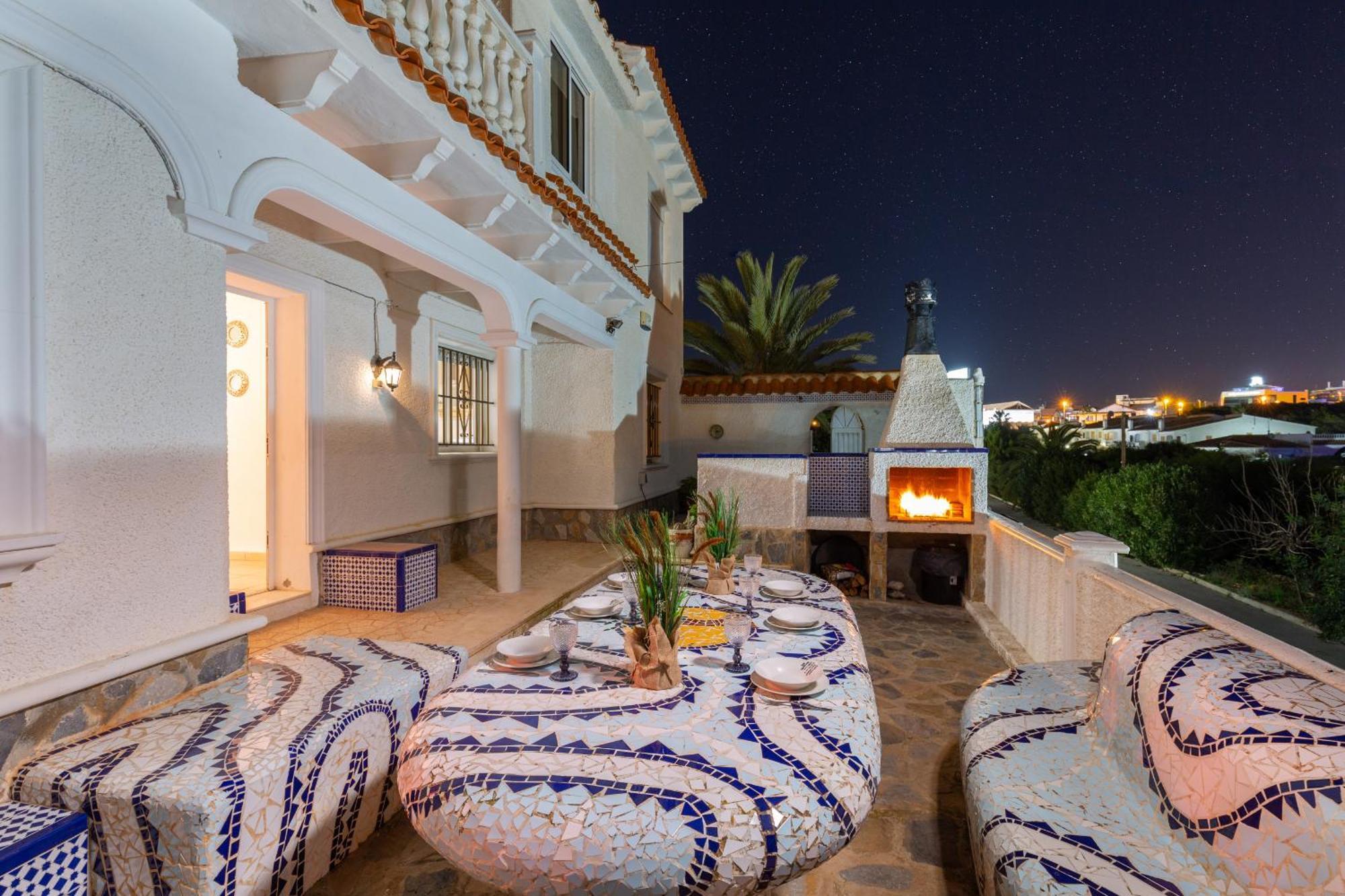 Fidalsa Grand Mediterranean Beachfront Villa Playa Flamenca Exterior foto