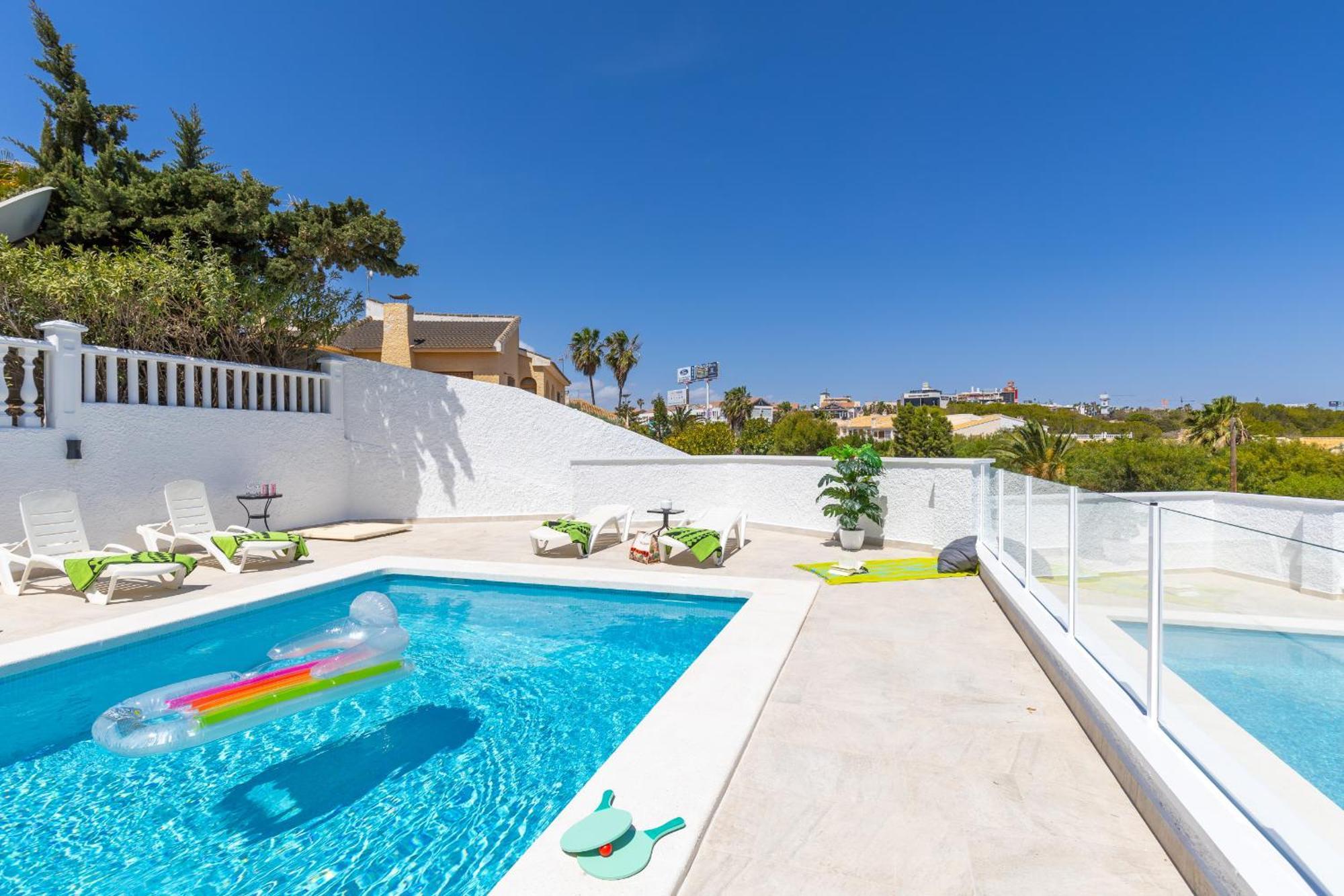 Fidalsa Grand Mediterranean Beachfront Villa Playa Flamenca Exterior foto