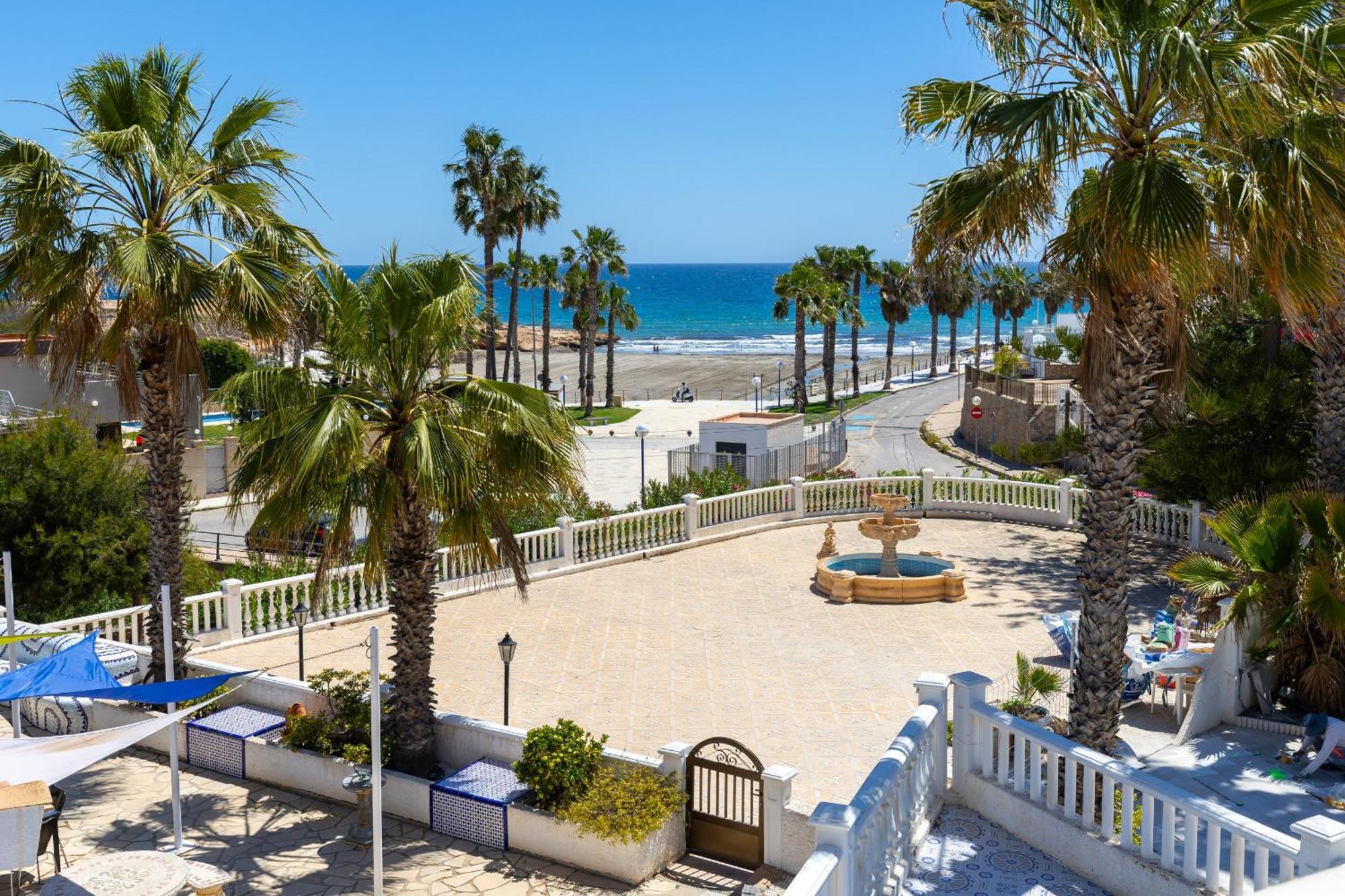 Fidalsa Grand Mediterranean Beachfront Villa Playa Flamenca Exterior foto